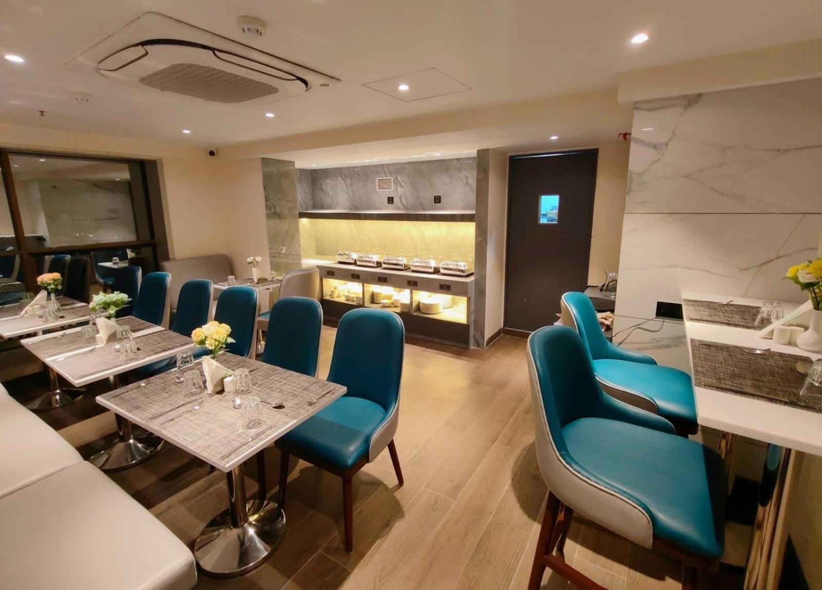 Maxxvalue Hotel Midc - Andheri Mumbai Bagian luar foto