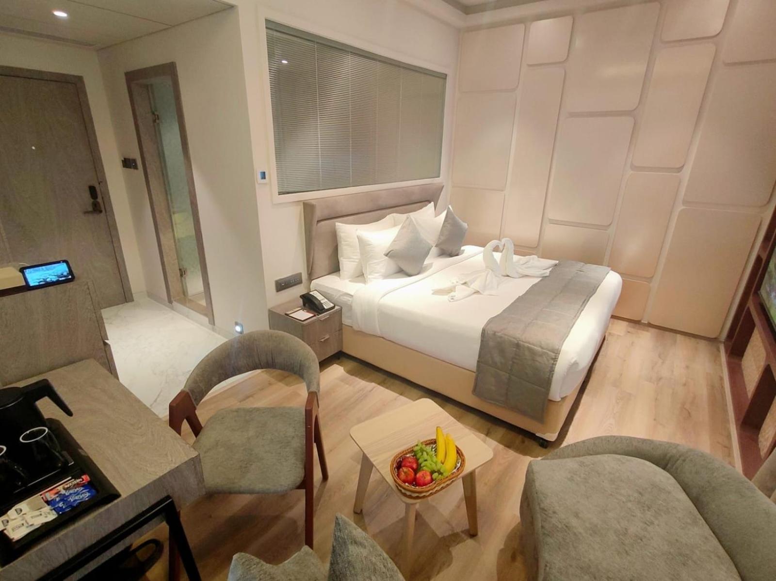 Maxxvalue Hotel Midc - Andheri Mumbai Bagian luar foto