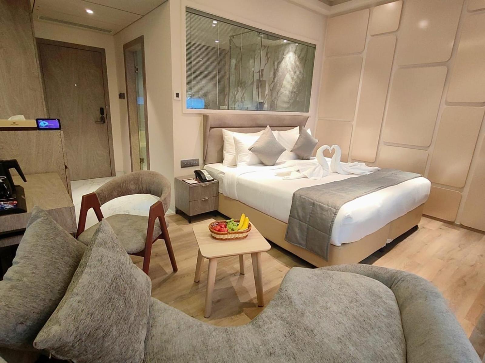 Maxxvalue Hotel Midc - Andheri Mumbai Bagian luar foto