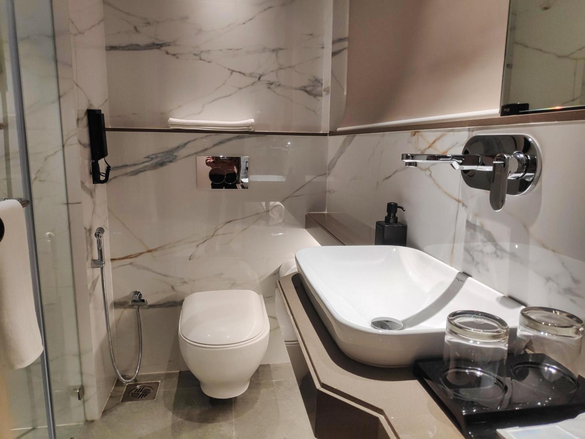 Maxxvalue Hotel Midc - Andheri Mumbai Bagian luar foto
