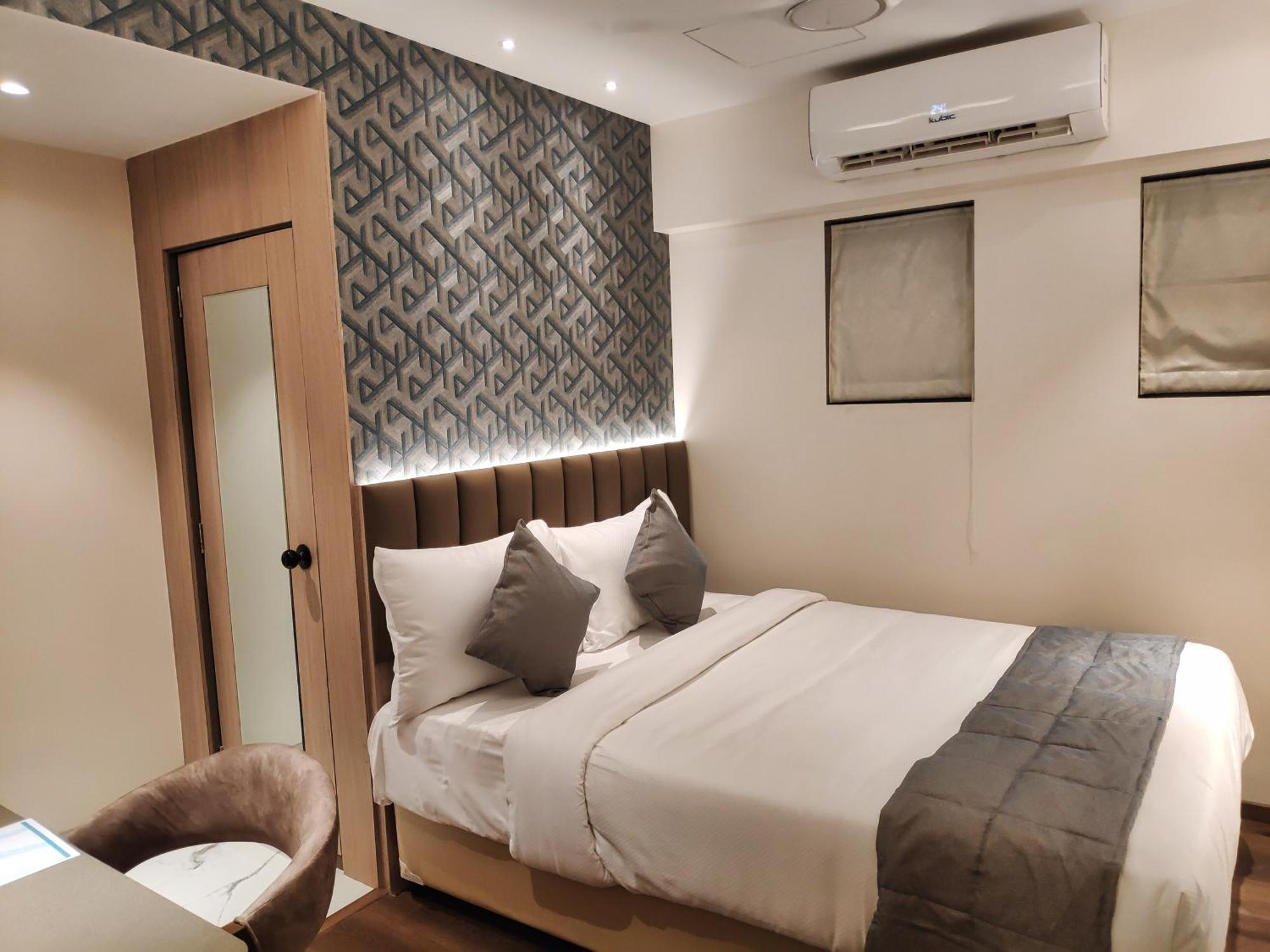 Maxxvalue Hotel Midc - Andheri Mumbai Bagian luar foto